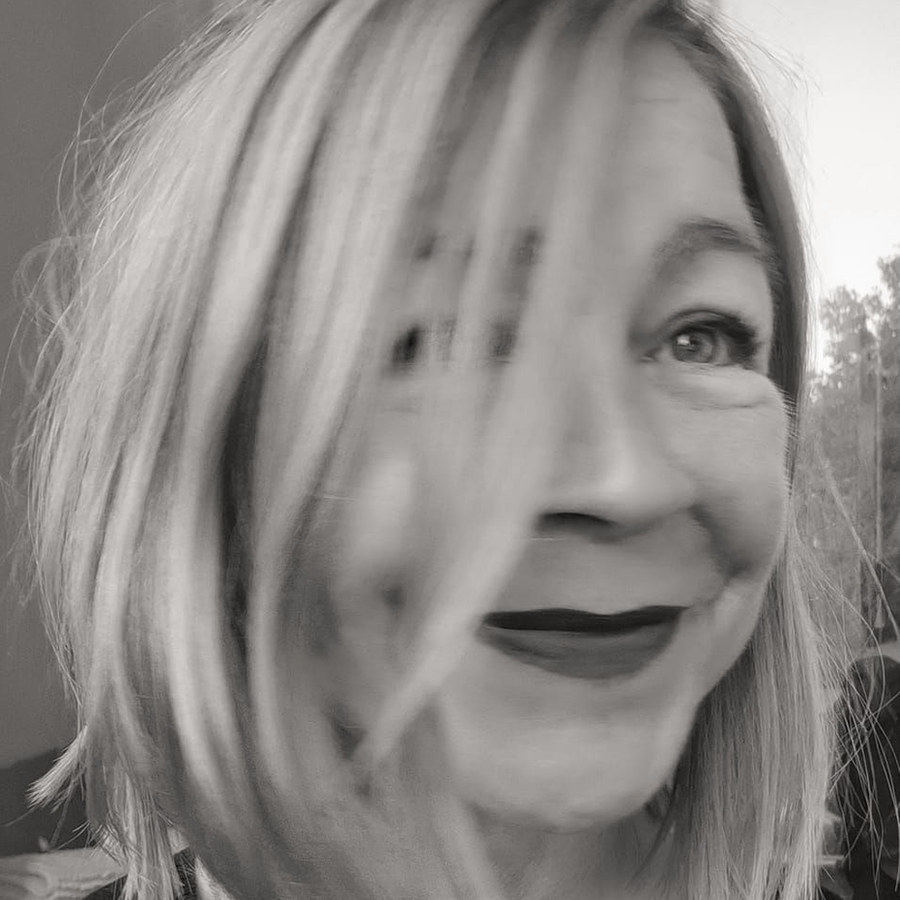 Christine Philipp, IEMT practitioner and hypnotherapist